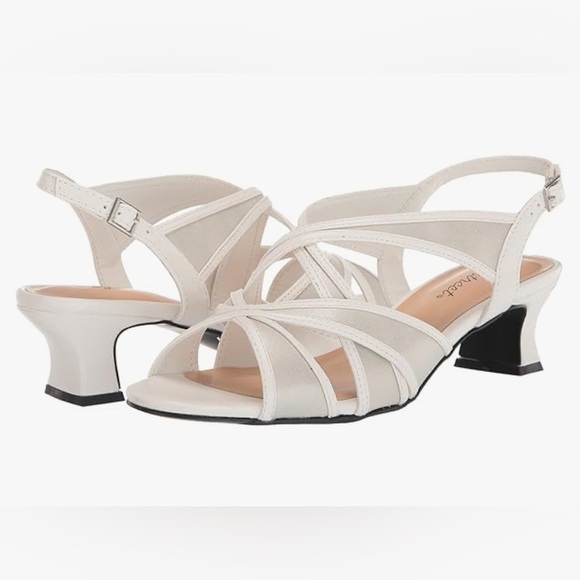 Easy Street womens Tristen Heeled White Strappy Hush Puppy Sandal, Size 11WW - Picture 2 of 11